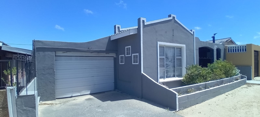 3 Bedroom Property for Sale in Belhar Western Cape